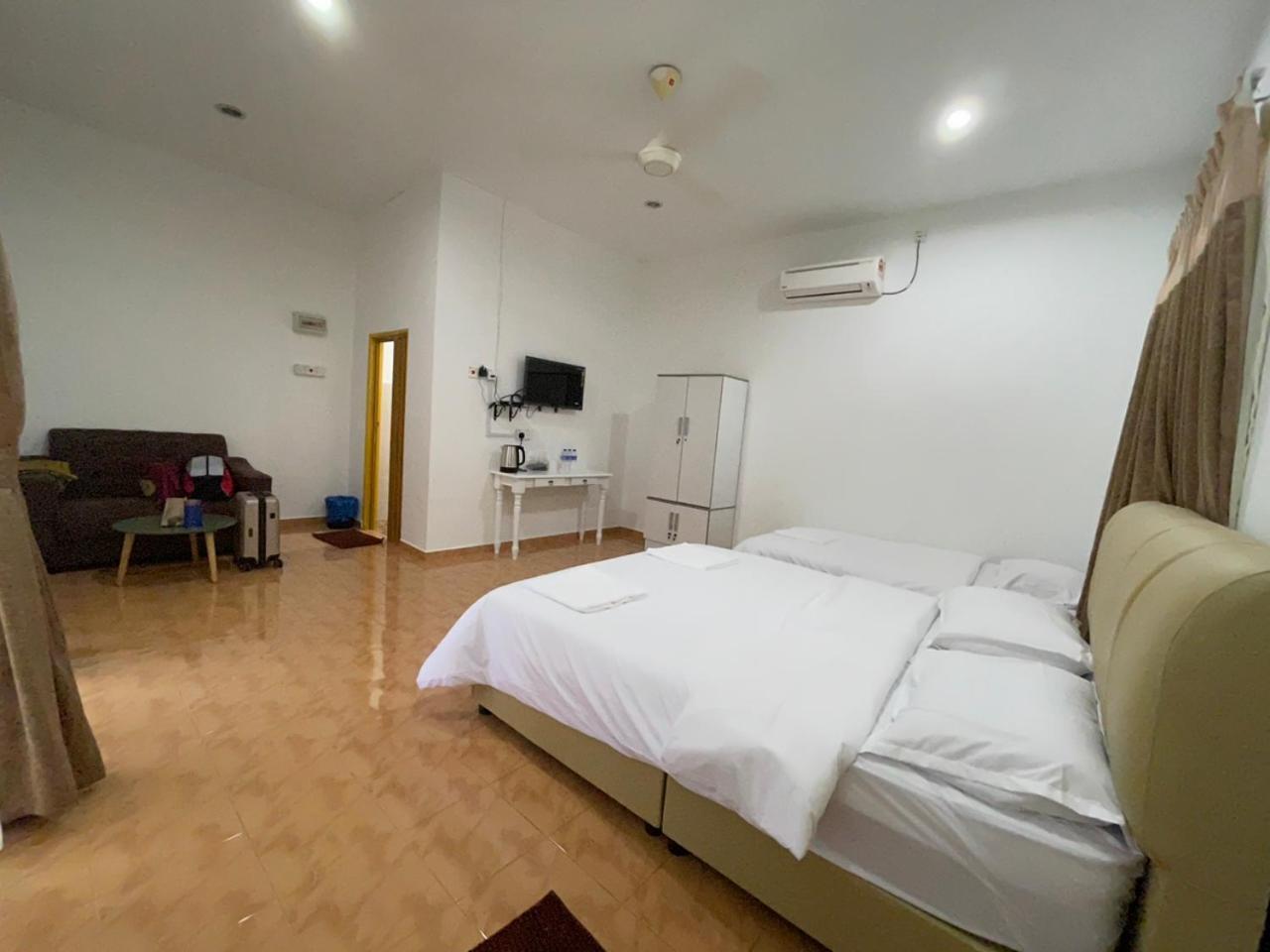 Hotel Teratak Al Qarni Jitra Esterno foto